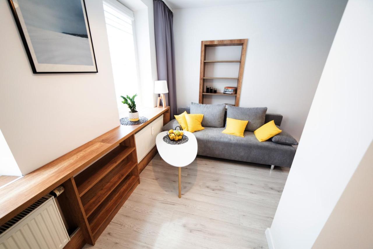 Pozytywny Apartament Przy Rynku Racibórz Exterior foto